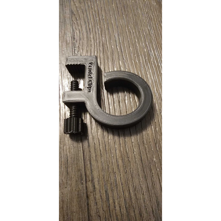 Vandal Clip